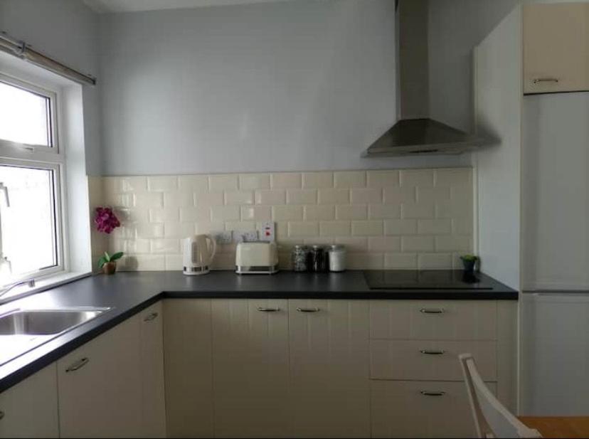 Recently Renovated House In Heart Of Galway City Екстериор снимка