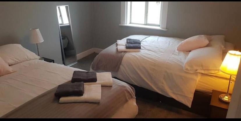 Recently Renovated House In Heart Of Galway City Екстериор снимка